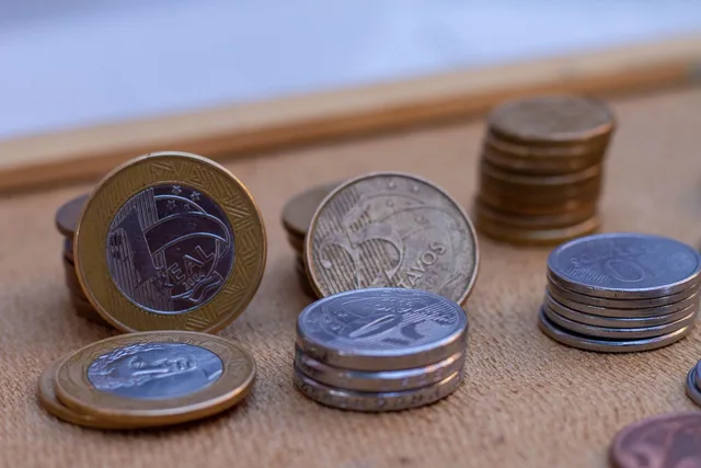 currency, note, wage, real money, brazilian currency. Reconciling foreign-currency payment fees